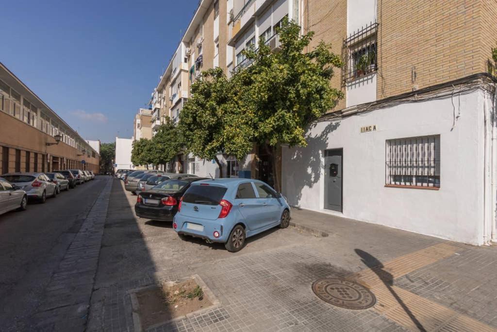 Justino Triana Central By Valcambre Sevilla Exterior foto